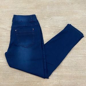 Stretch high waisted skinny jeans